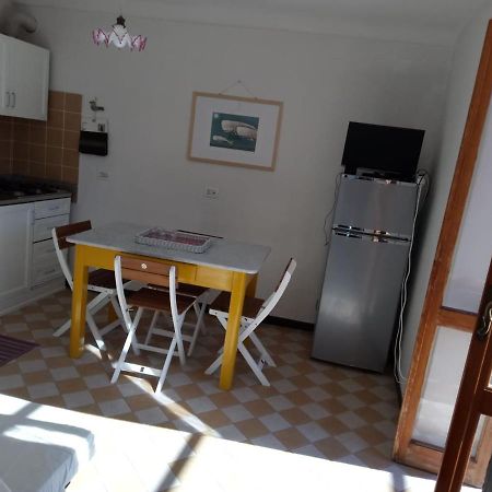 Appartamento In Dimora Tipica Montale  المظهر الخارجي الصورة